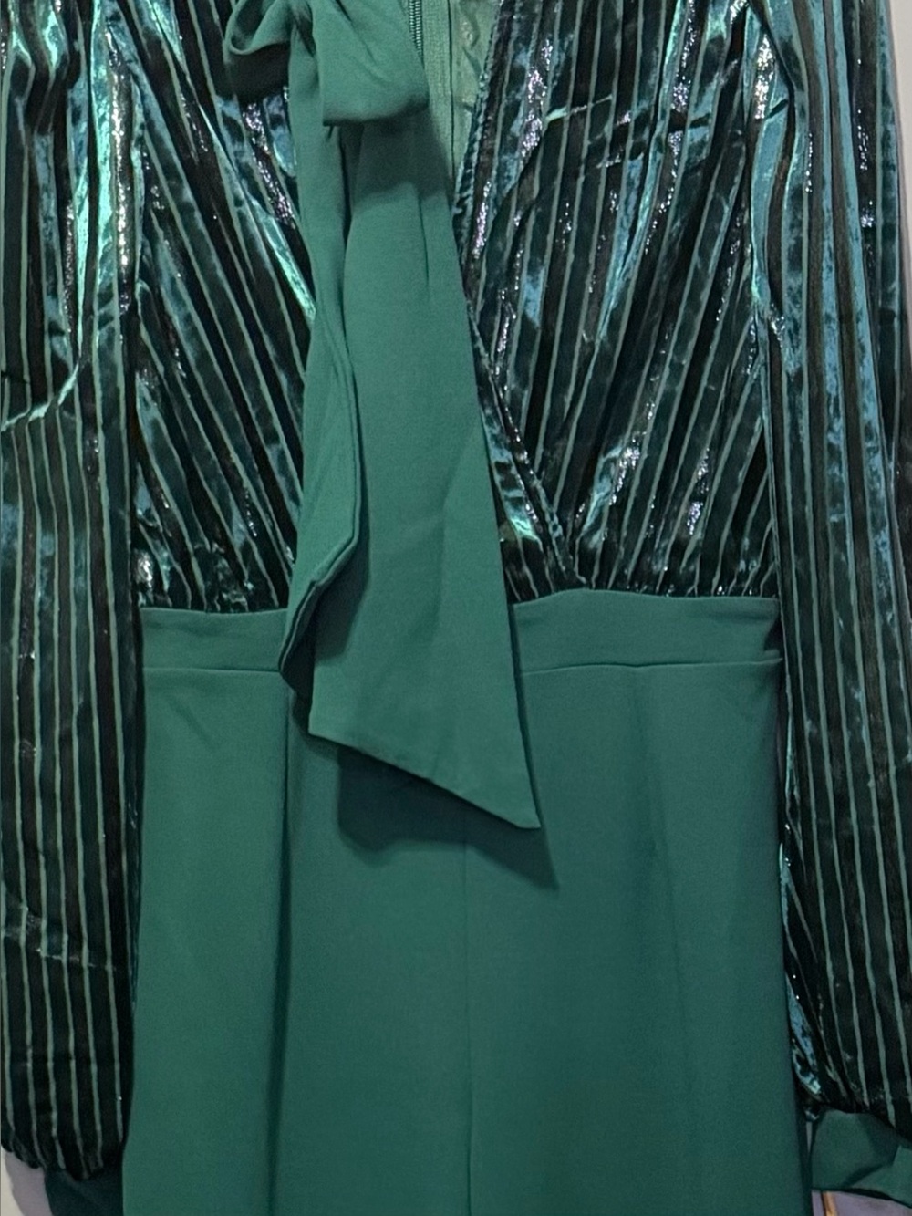 VALENTINE Metallic Green Long Sleeve Wide-Leg Jumpsuit for Women Size Lg NEW